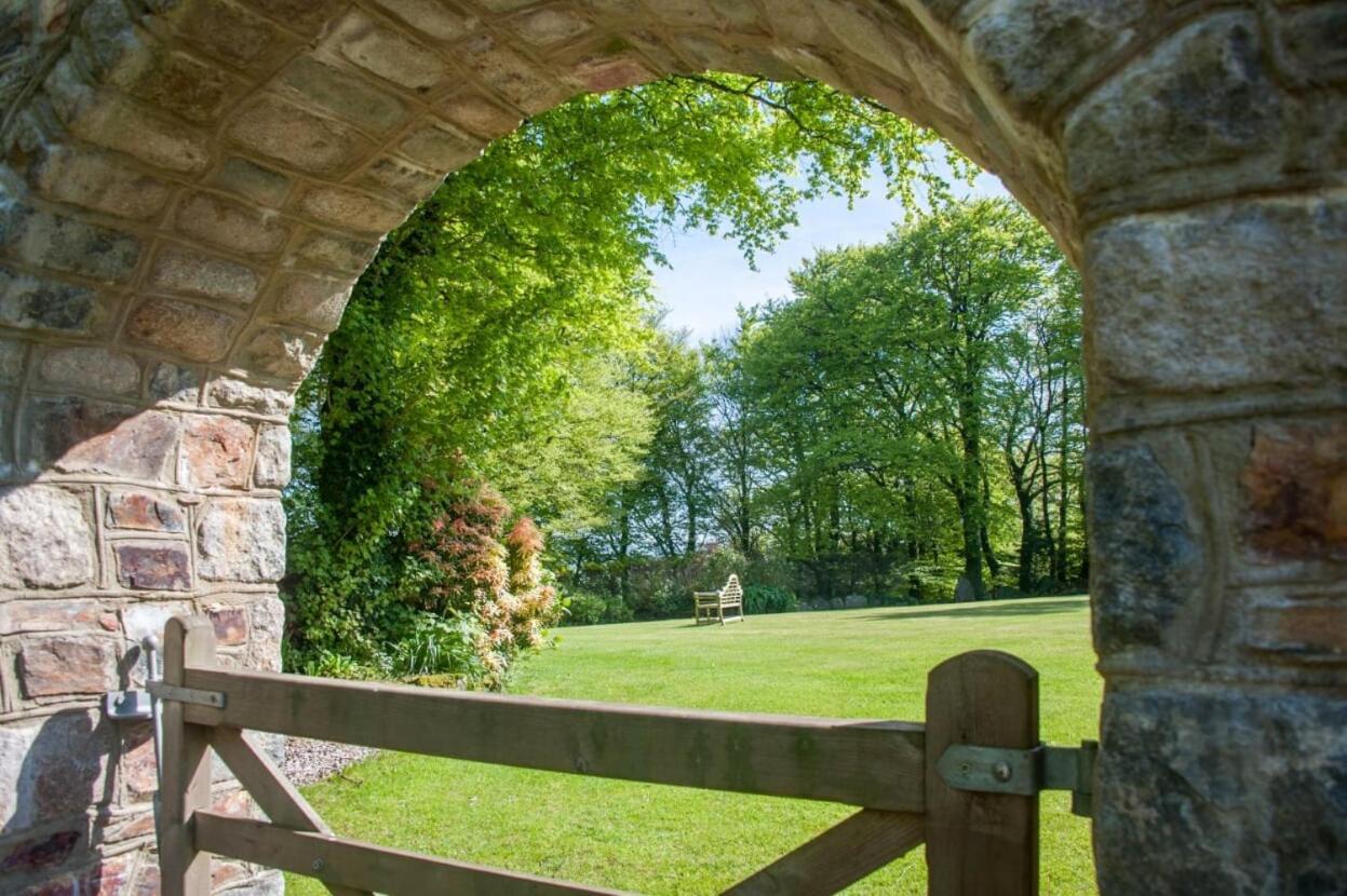 Knole Farm Bed & Breakfast Okehampton Eksteriør bilde