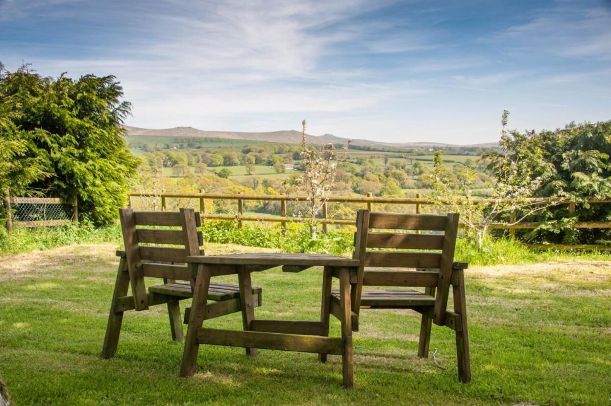 Knole Farm Bed & Breakfast Okehampton Eksteriør bilde