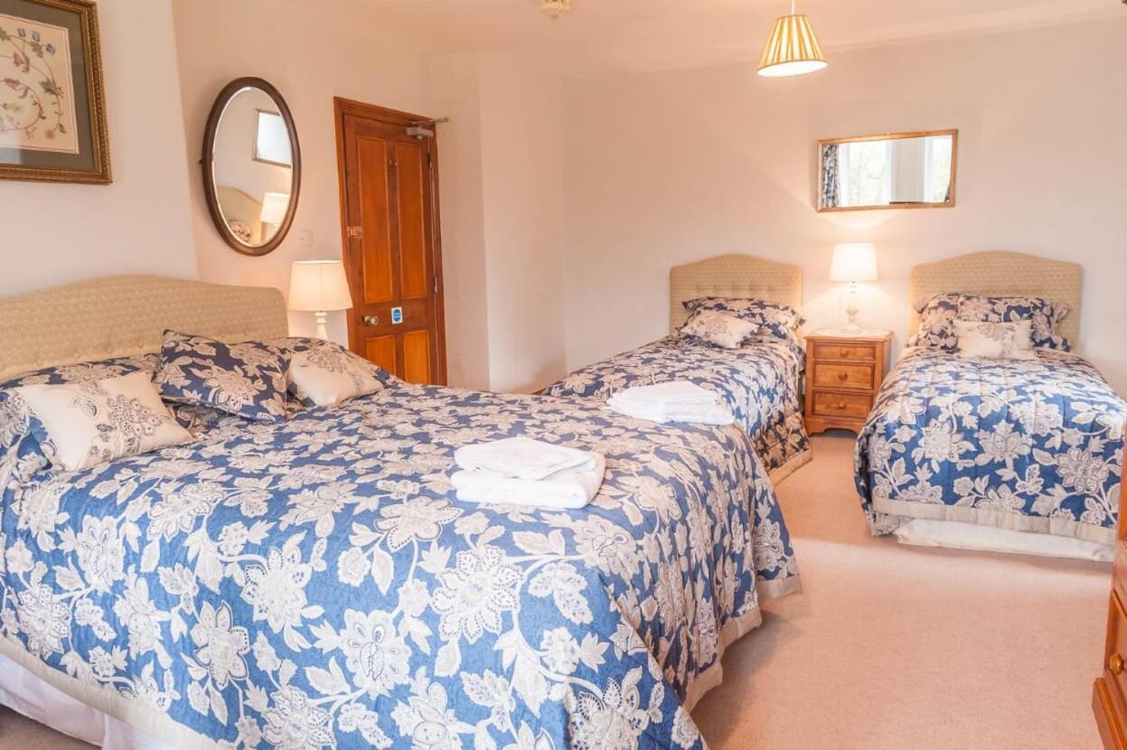 Knole Farm Bed & Breakfast Okehampton Eksteriør bilde